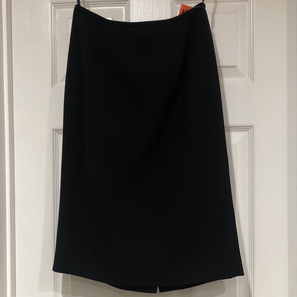 Nipon Boutique Black Women's Suit and Skirt Set - Picture 12 of 16